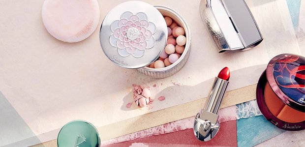 The Beauty Bar: Essentials for Prettifying at Home