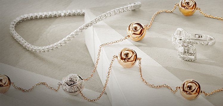 Luxe Diamonds With Van Cleef & Arpels