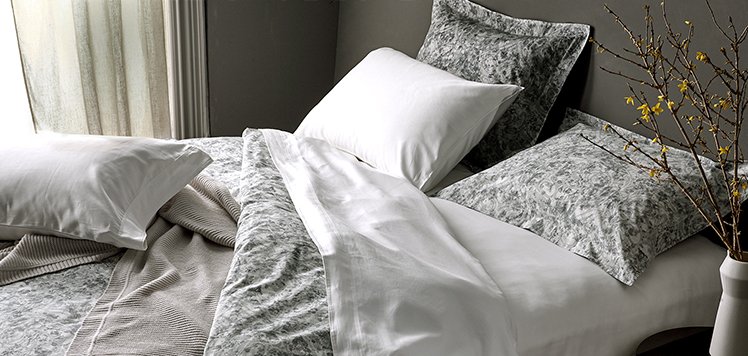 The White Sale: Bedding Issue