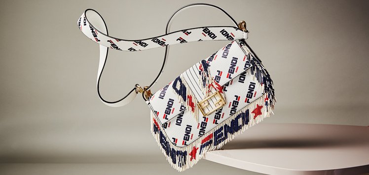 Luxe Logo Status Symbols