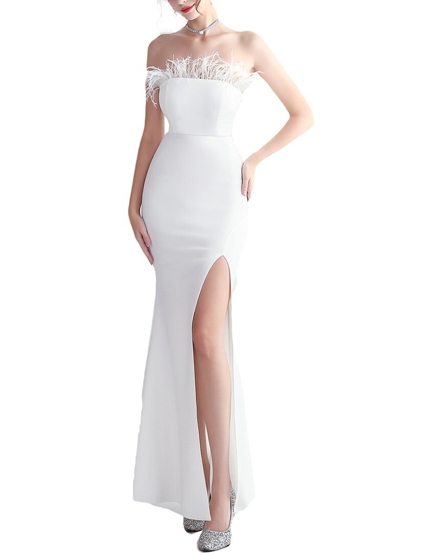 Kalinnu Off-the-shoulder Maxi Dress In White