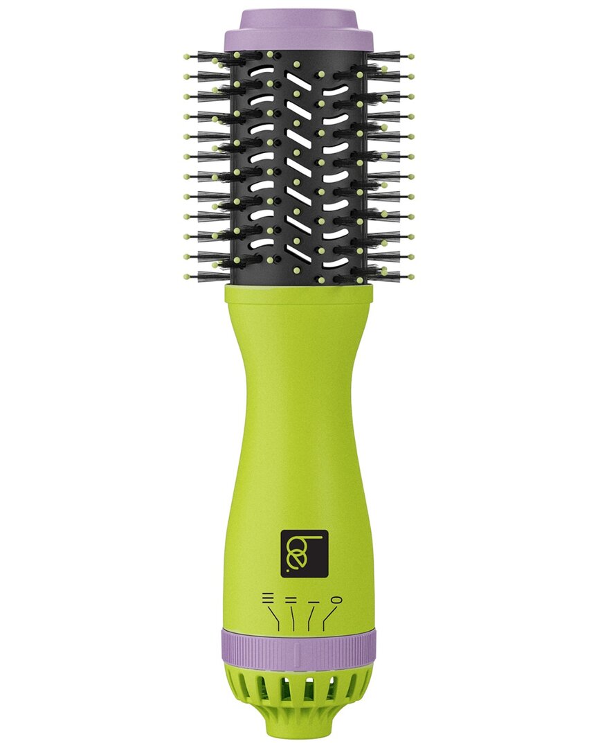 Be. Mini Blowout Brush
