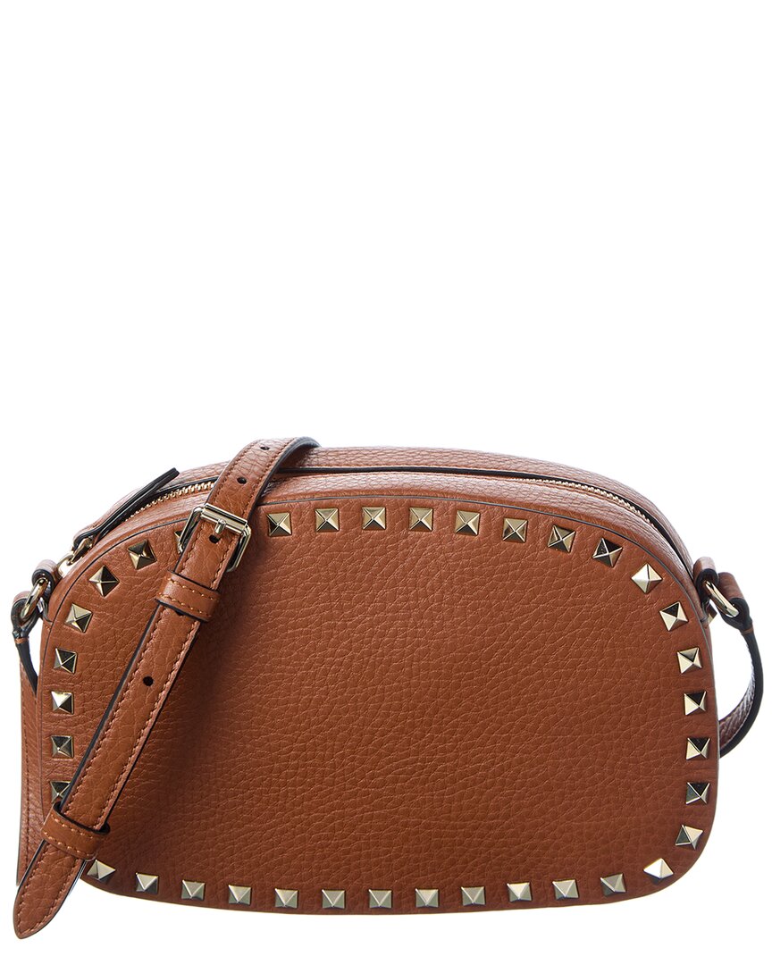Valentino Rockstud Grainy Leather Camera Bag In Brown