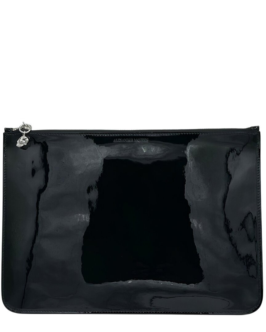 Alexander Mcqueen Skull Charm Leather Pouch In Black