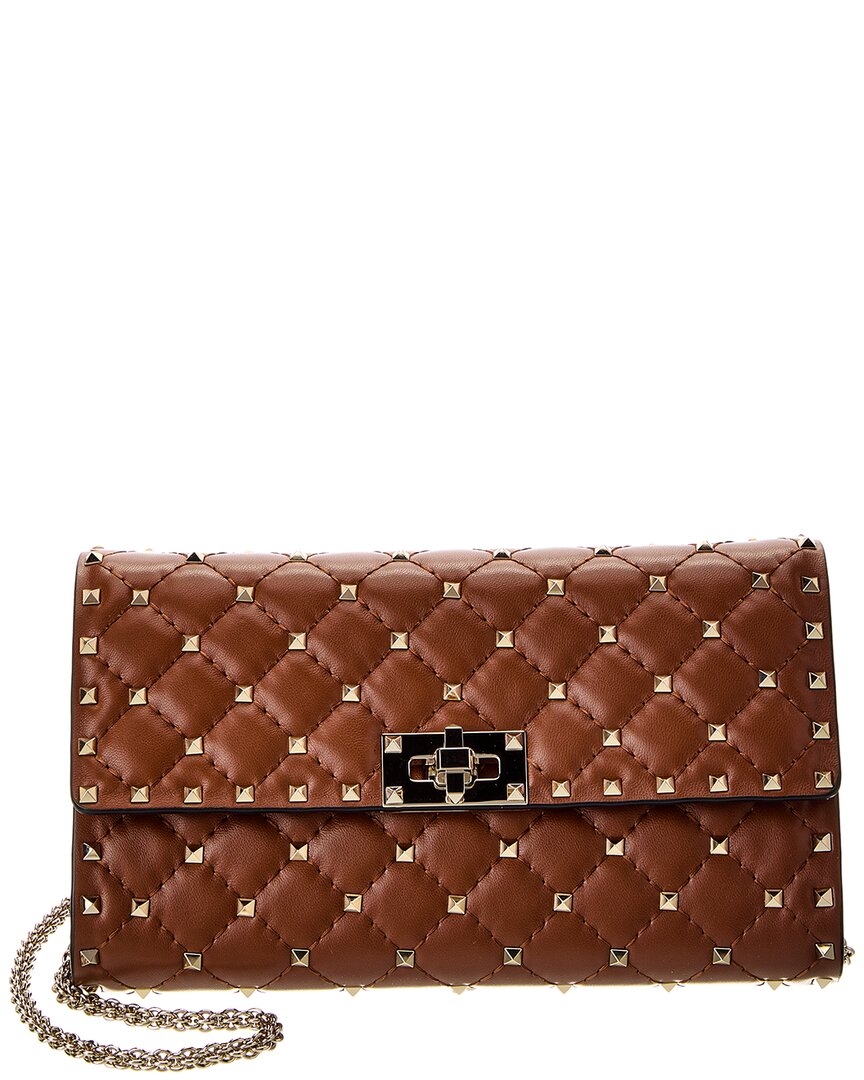 Valentino Garavani Valentino Rockstud Spike Leather Wallet On Chain In Brown