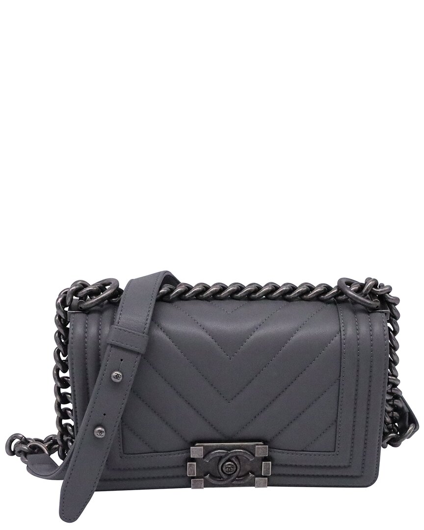 Pre-owned Chanel Grey Calfskin Leather Small Boy Flap Shoulder Bag (authentic Pre-loved)