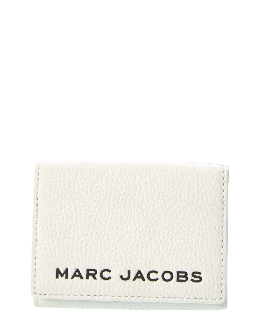 Marc Jacobs Medium Leather Trifold Wallet In White