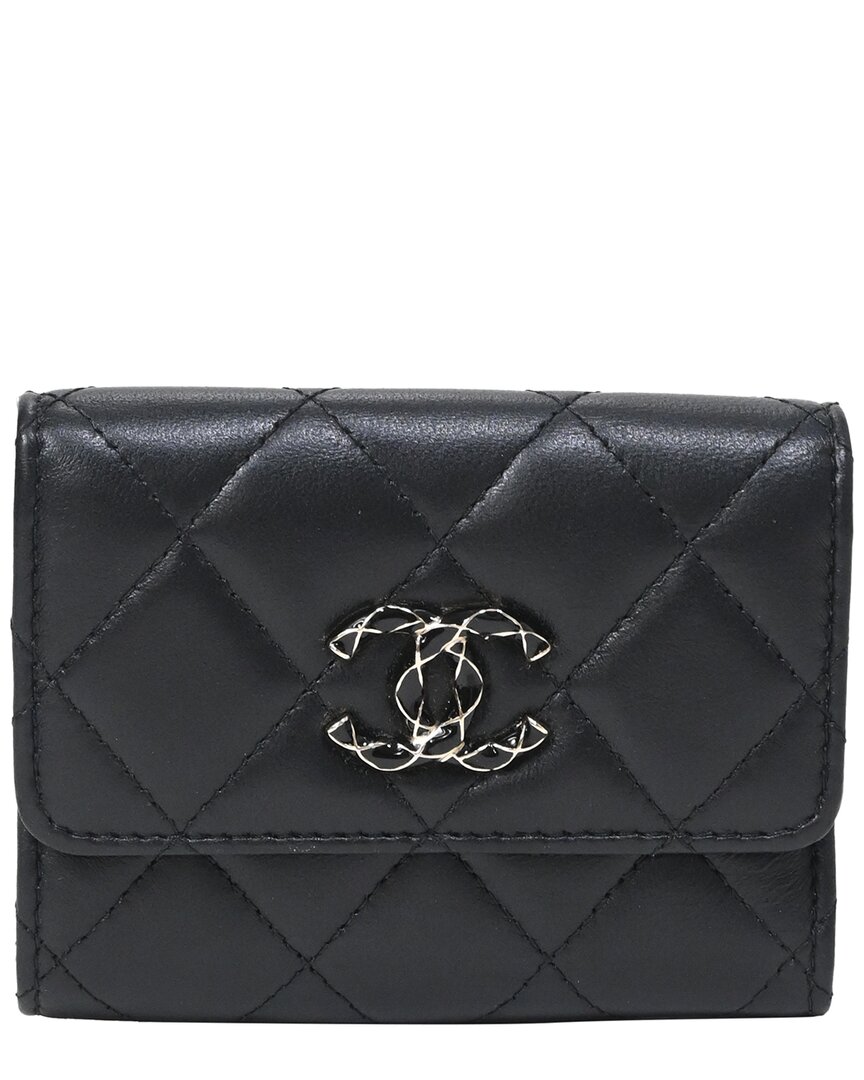 Pre-owned Chanel Black Lambskin Leather Enamel Quilted Compact Flap Wallet (authentic  Pre-loved)
