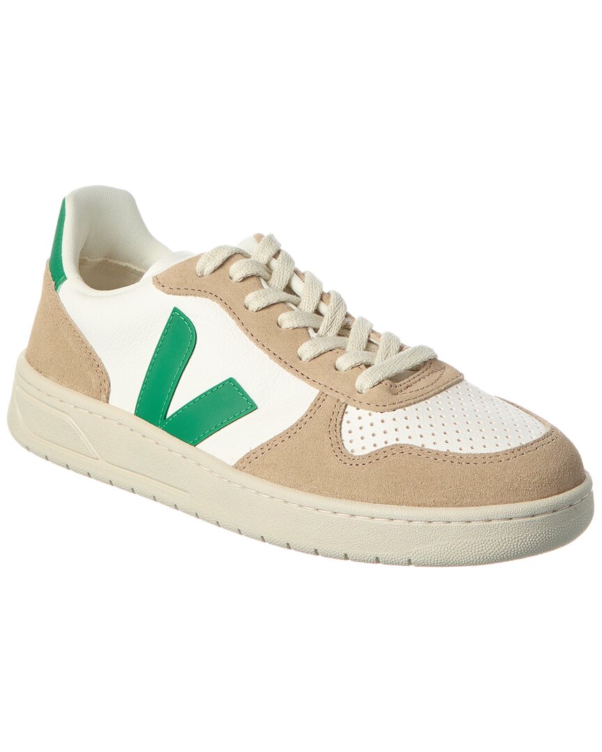 Veja V-10 Low-top Sneakers In White