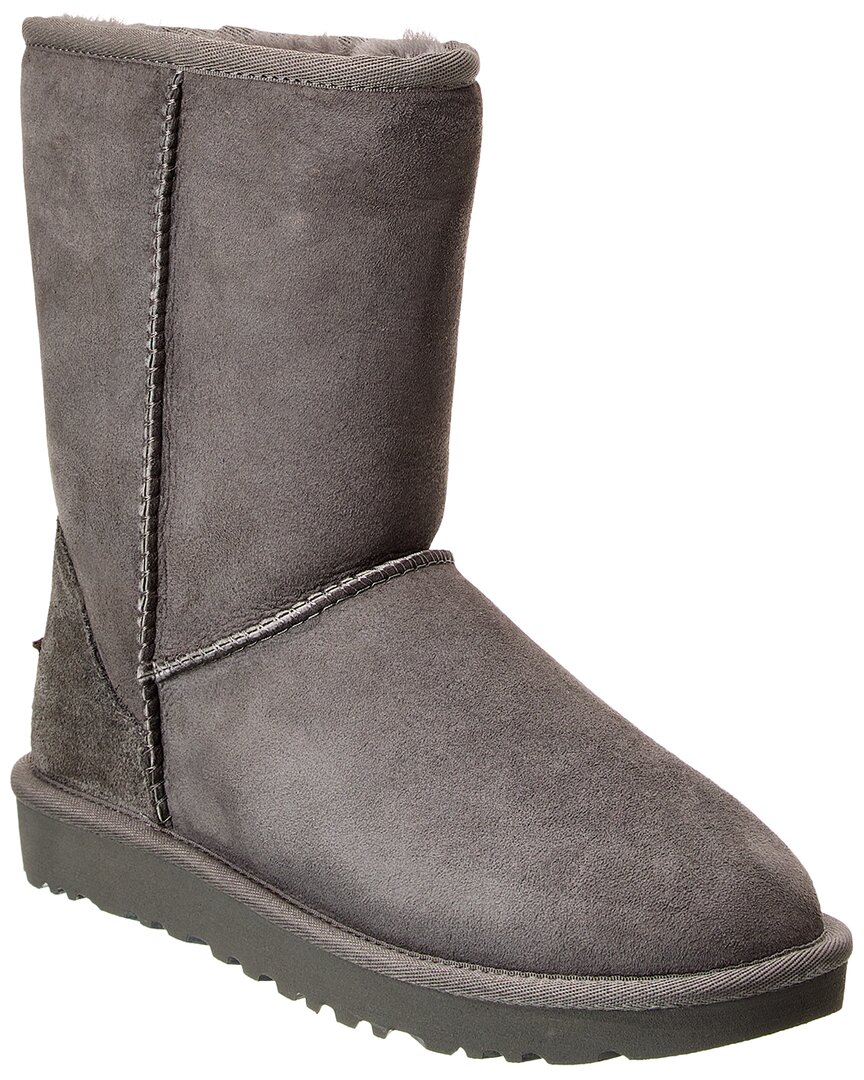 UGG UGG CLASSIC SHORT II SUEDE & SHEARLING BOOT