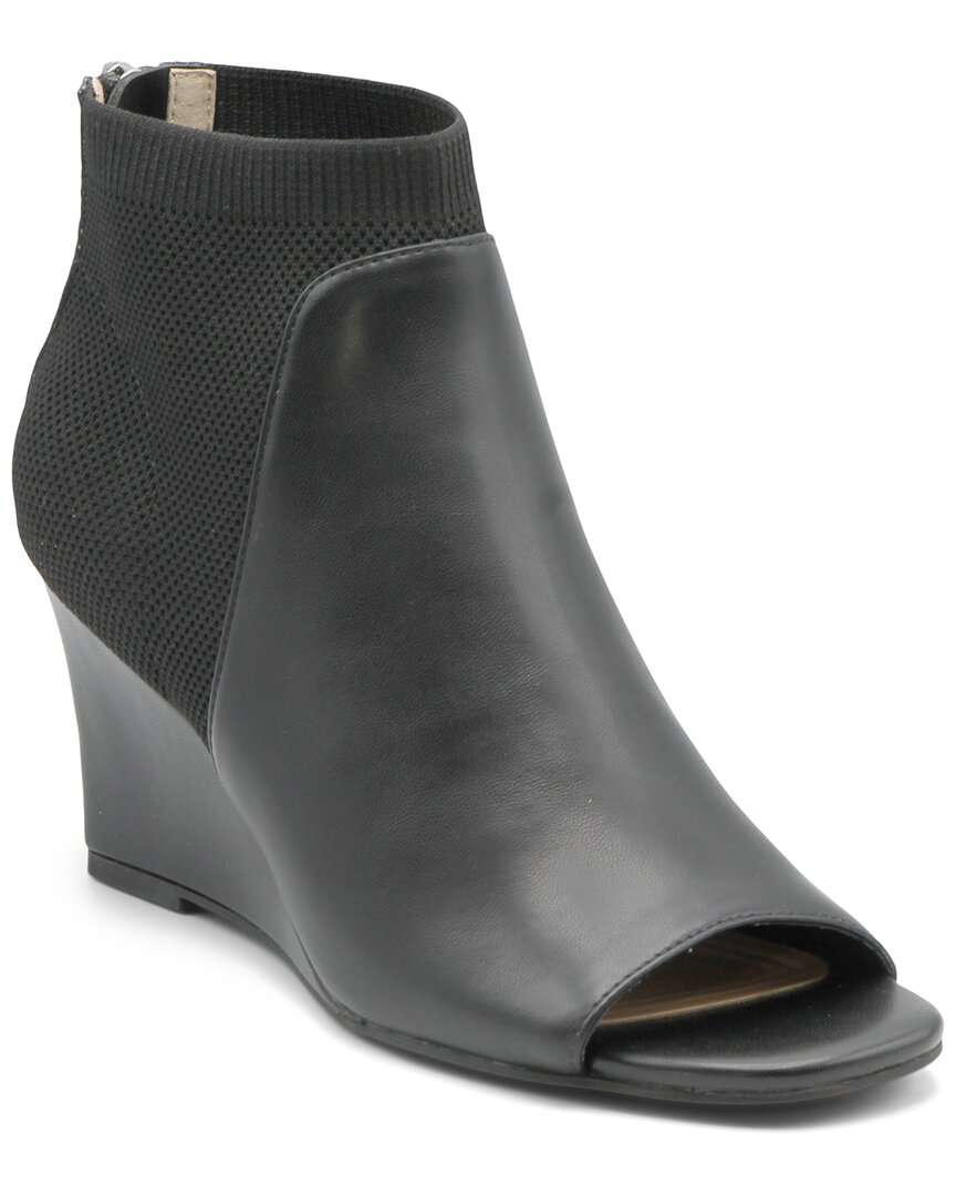 Adrienne Vittadini Aria Wedge Sandal
