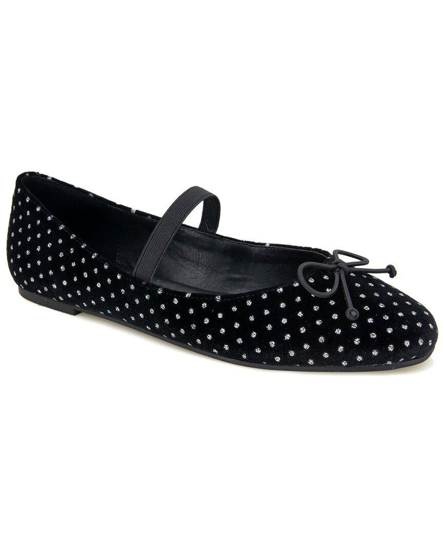 Kenneth Cole New York Myra Flat