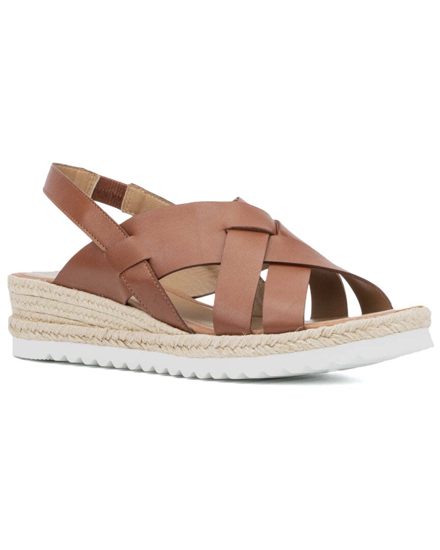 Aquatalia Amaya Leather Sandal