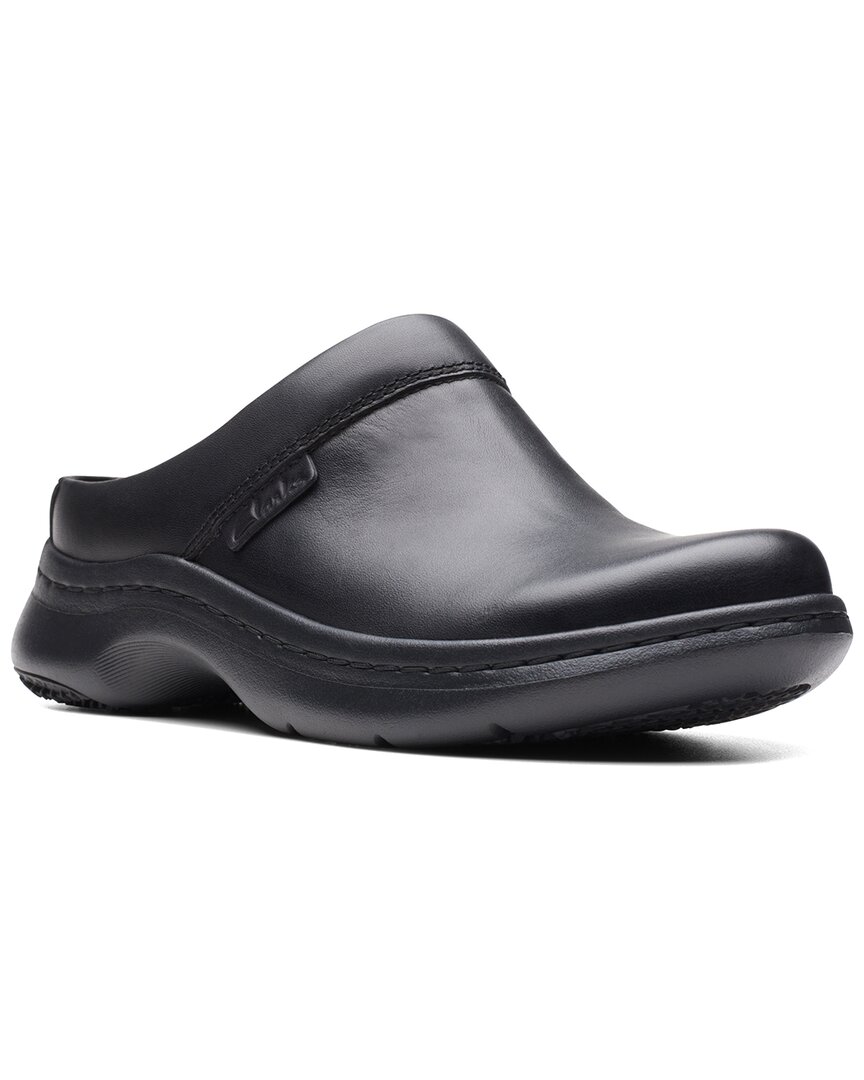 Clarks Pro Clog Leather Clog In Black