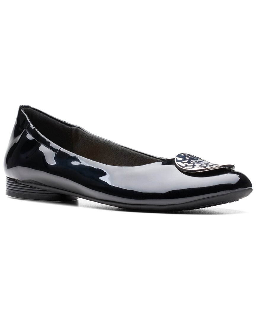 Clarks Loreleigh Ave Ballet Flat In Black