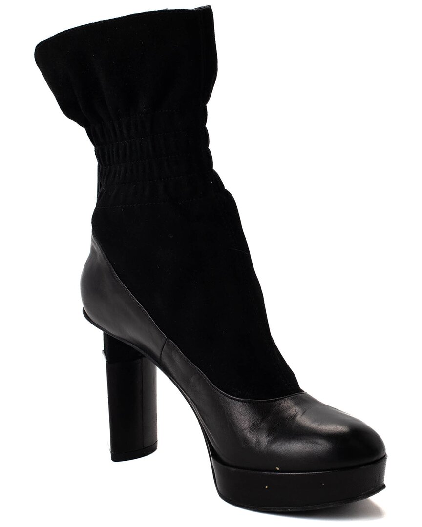 Fendi Women's Leather Ankle Boot, Size 37.5 (authentic Pre-loved)