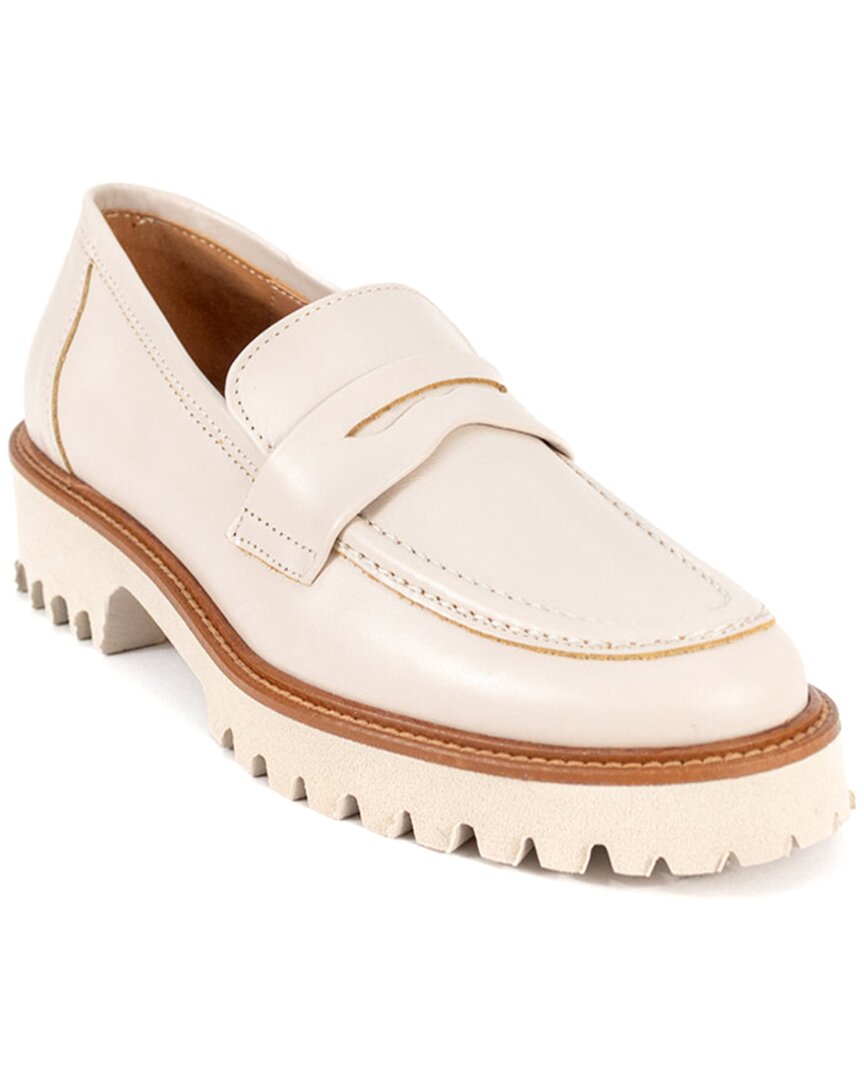 Menina Step Borgona Loafer In Sand
