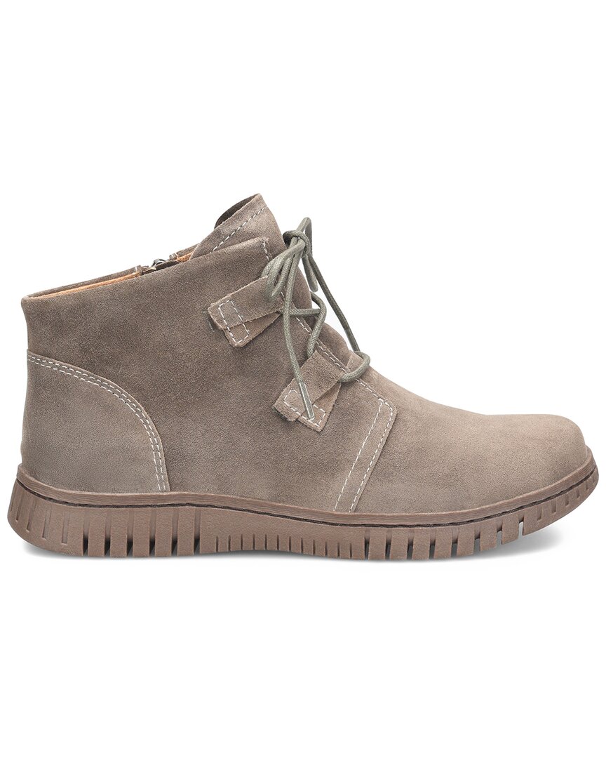 Comfortiva Corine Suede Boot In Gray