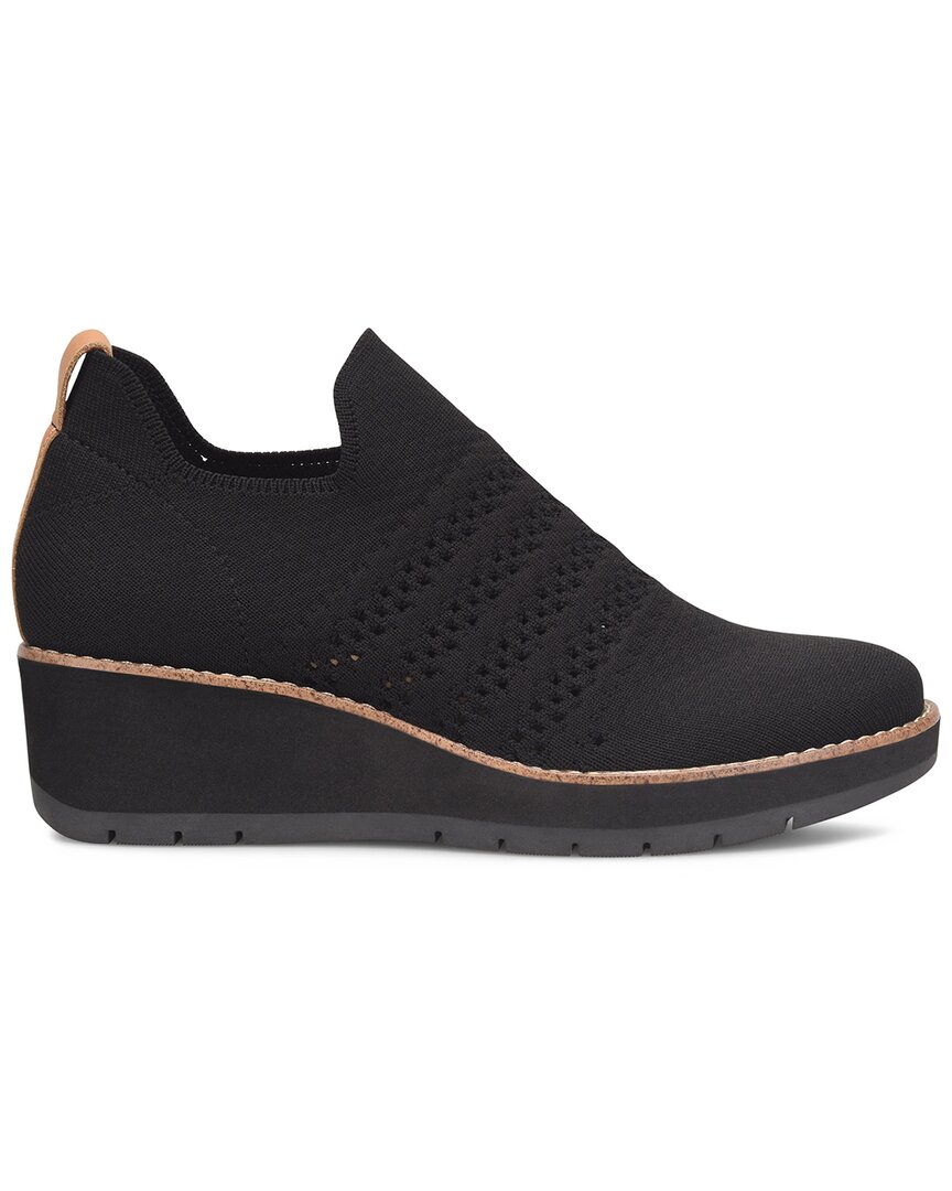 Comfortiva Fields Wedge Bootie In Black