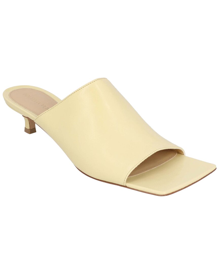 Bottega Veneta Women's Lambskin Leather Stretch Mule , Size 37, Never Worn  (authentic Pre-loved)