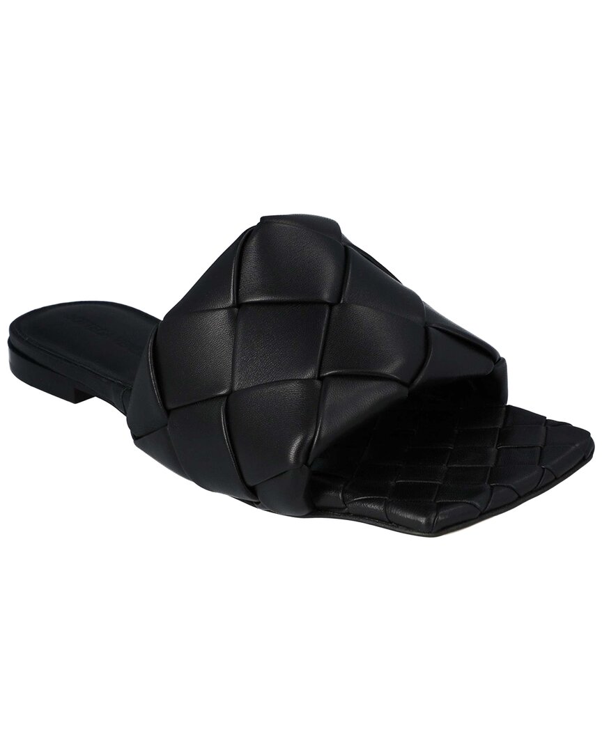 Bottega Veneta Women's Lambskin Leather Lido Flat Sandal, Never Worn  (authentic Pre-loved)