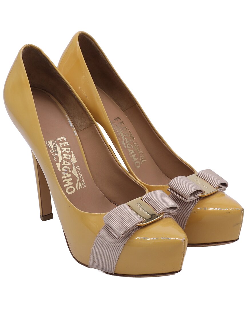 Ferragamo Women's Patent Vara Bow Platform Pump (authentic Pre-loved) In Gold