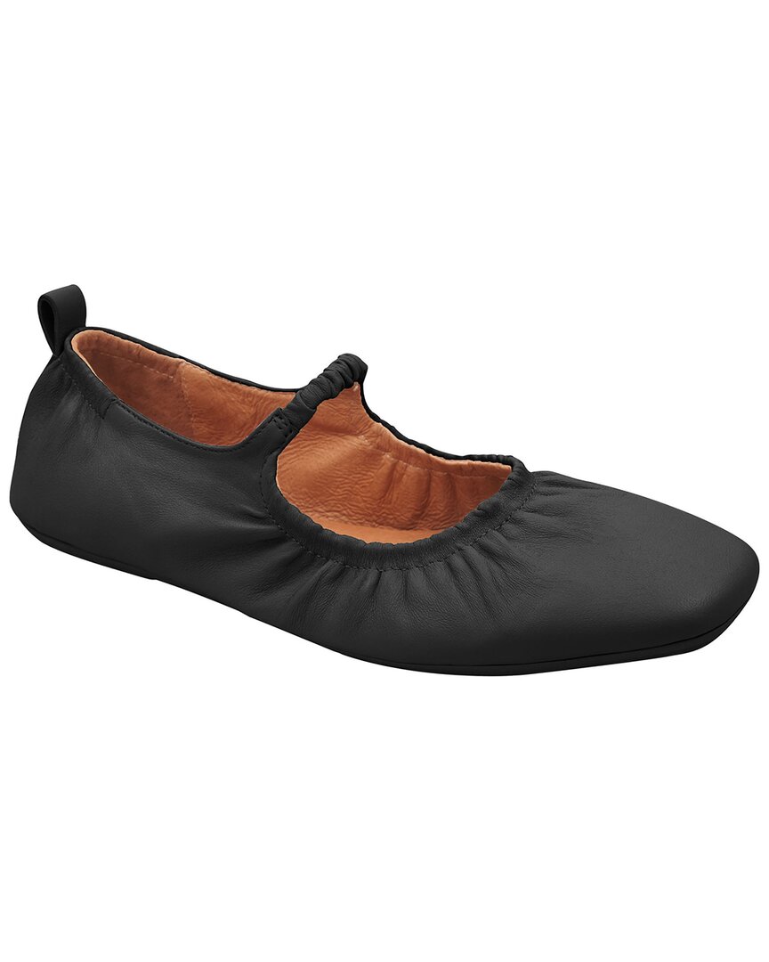 Andre Assous Lenon Flat