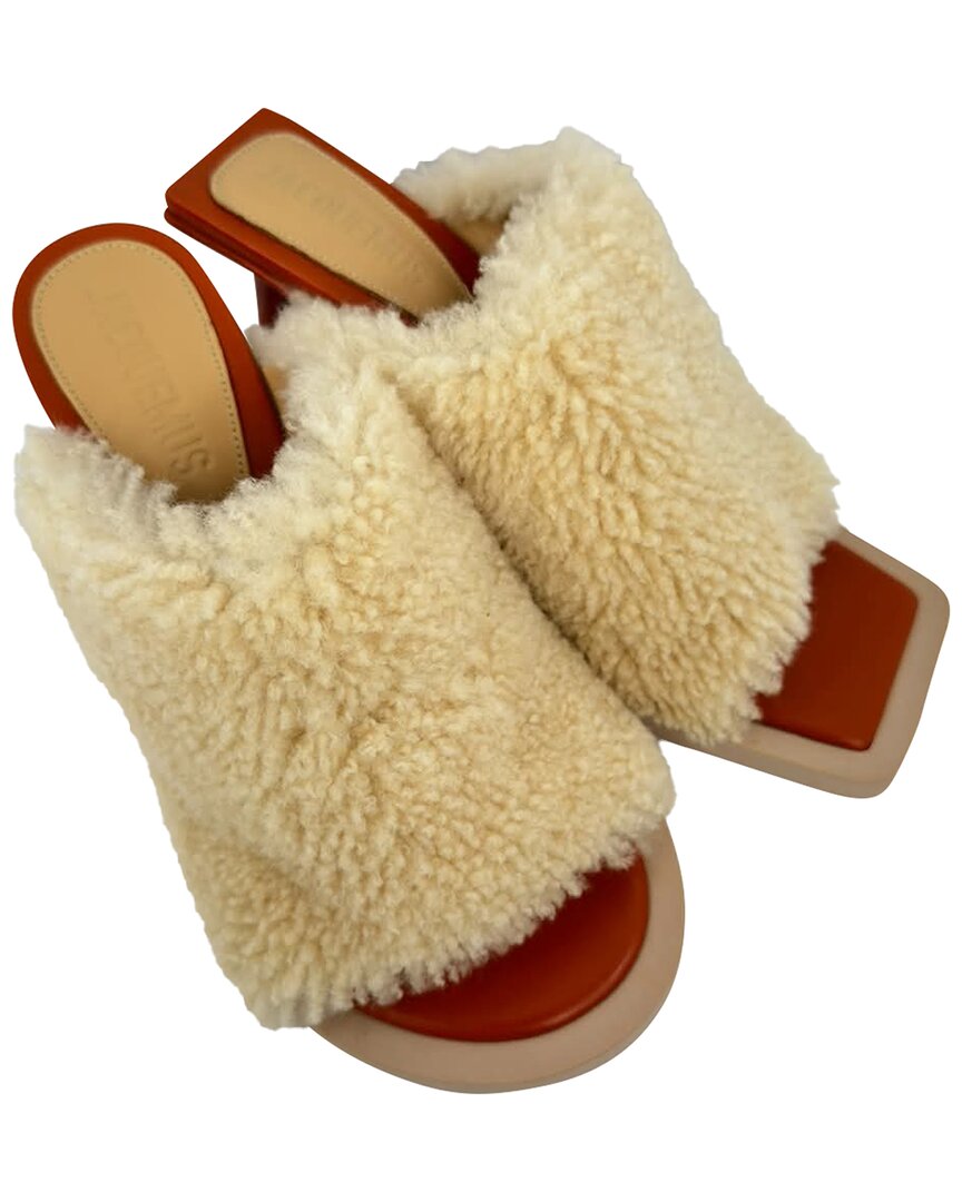 Pre-owned Jacquemus Women's Faux Fur Les Mules Carres Ronds Sandal (authentic Pre-loved)