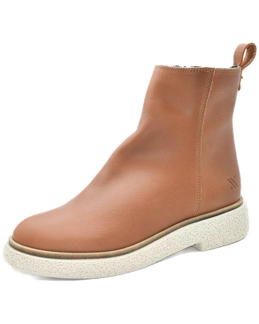 The Flexx Rivia Leather Bootie In Brown