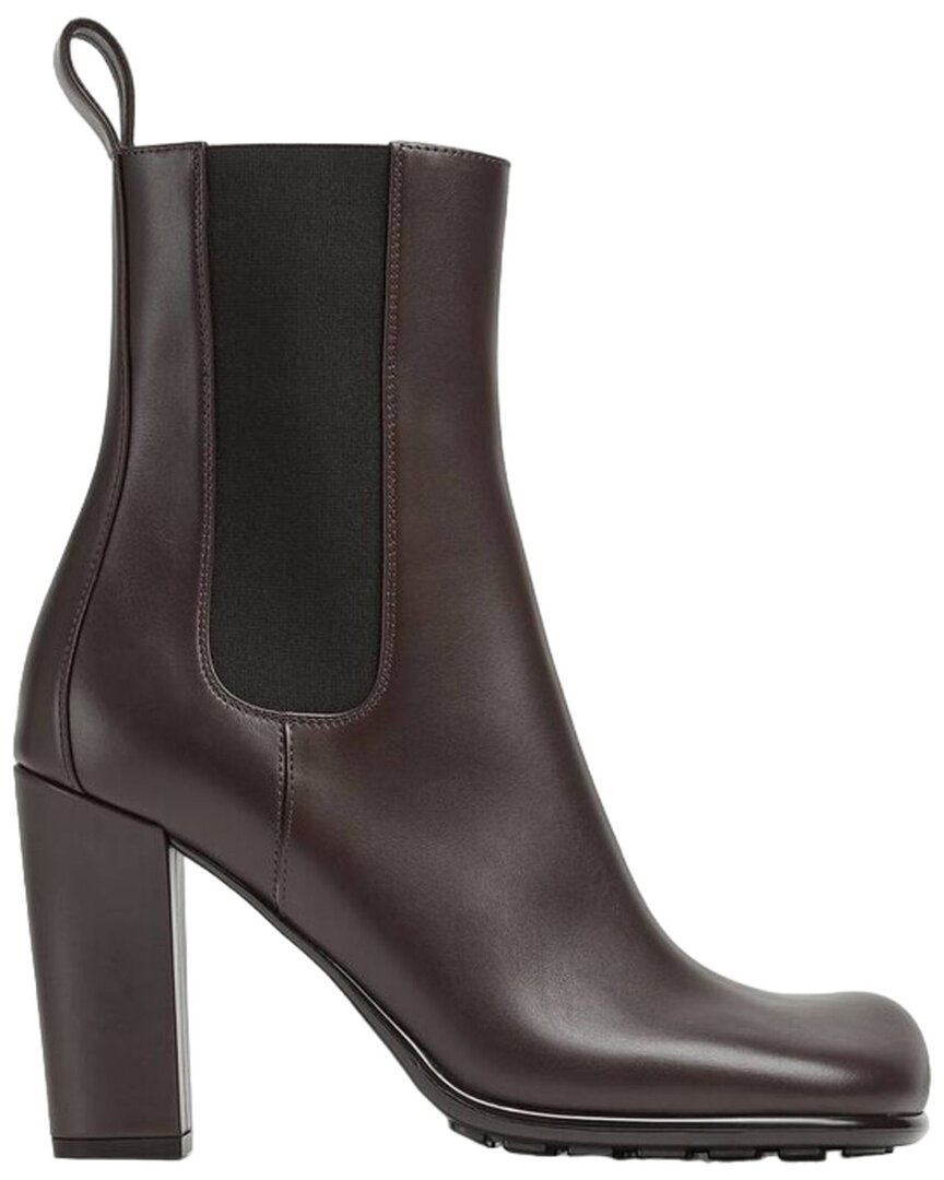 Bottega Veneta Storm Leather Chelsea Boot In Brown