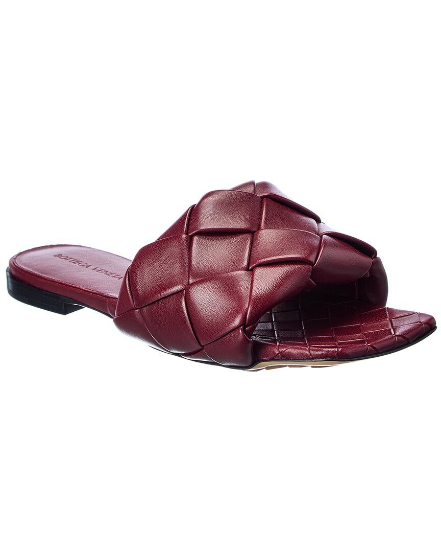 Bottega Veneta The Lido Intrecciato Leather Sandal In Red