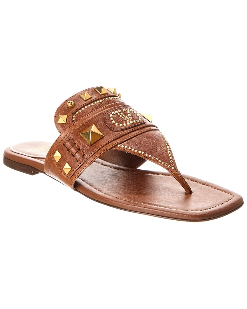 サンダル・ミュール VALENTINO BROWN LEATHER VLOGO THONG SANDALS VLogo Signature leather thong sandals in brown - Valentino