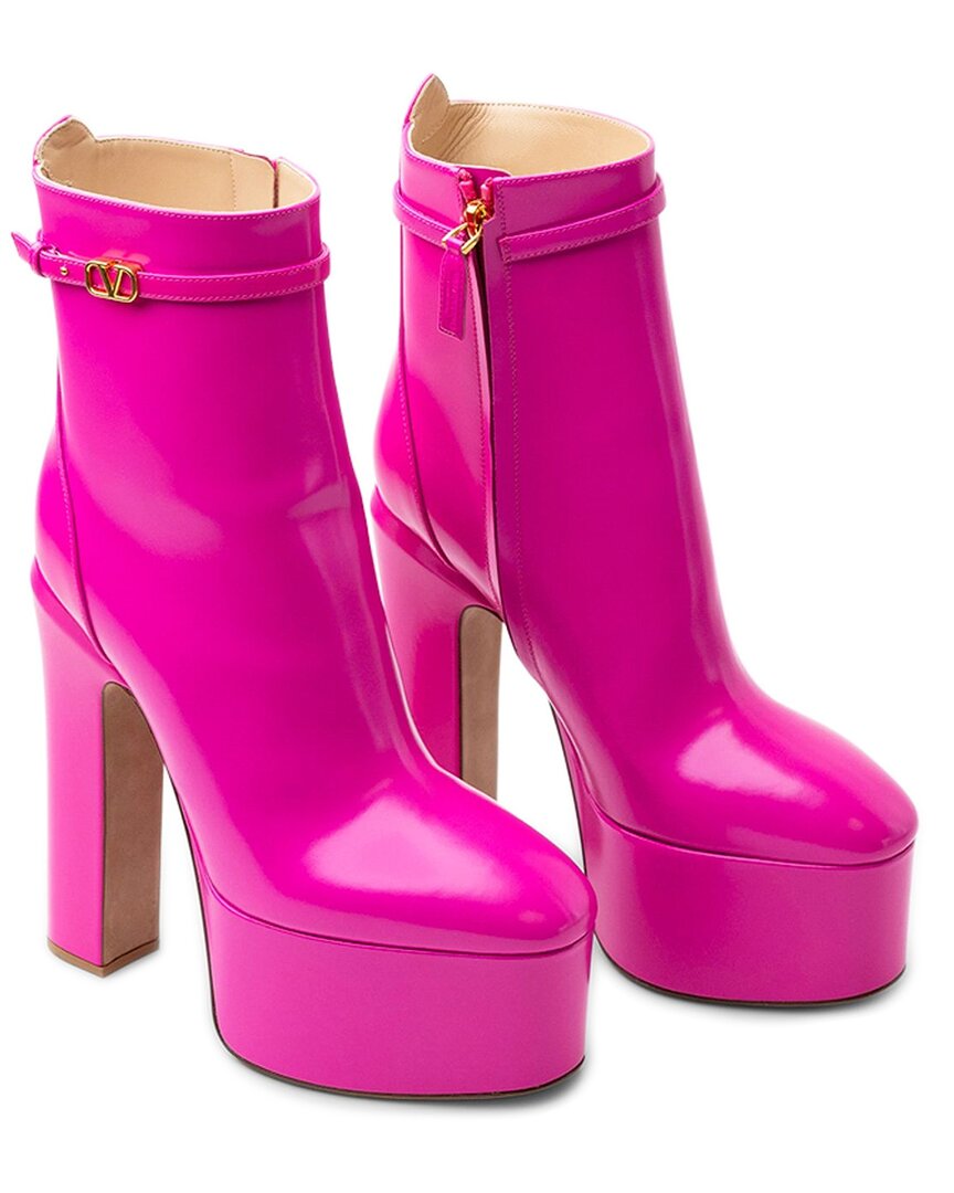 Valentino Garavani Valentino Leather Bootie In Pink