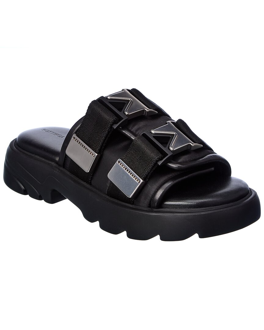Bottega Veneta Flash Buckled Leather And Rubber Sandals In Black