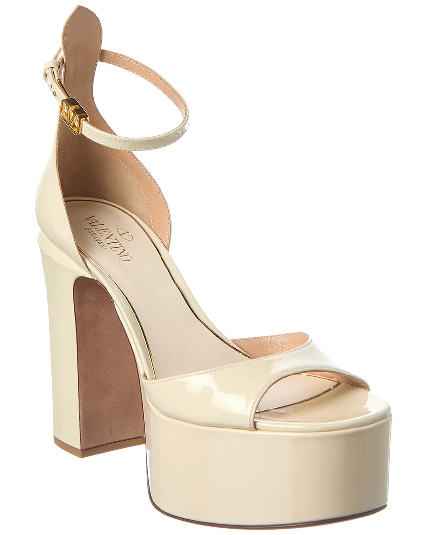 Valentino Garavani Valentino Vlogo 120 Patent Platform Sandal In White