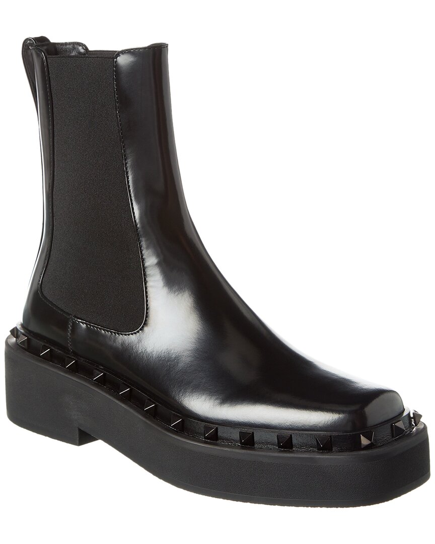 Valentino Garavani Valentino M-way Rockstud 50 Leather Bootie In Black