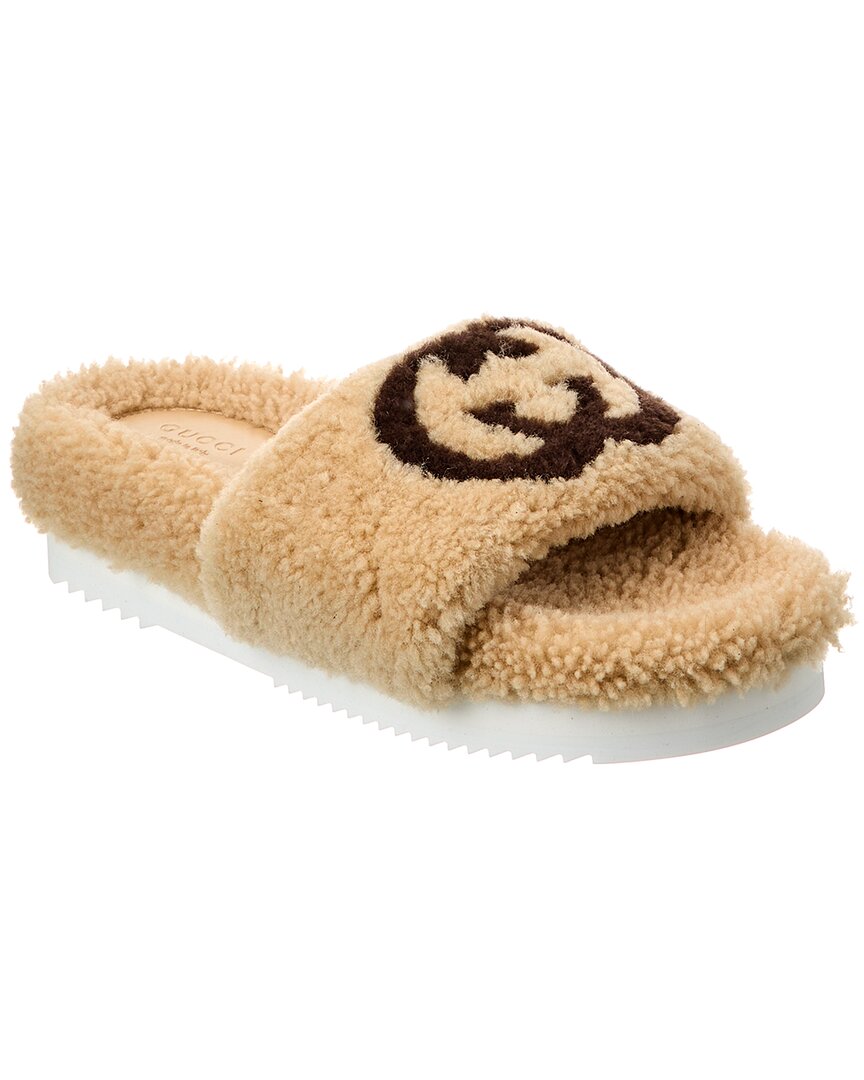 Gucci Interlocking G Shearling Slide In Beige