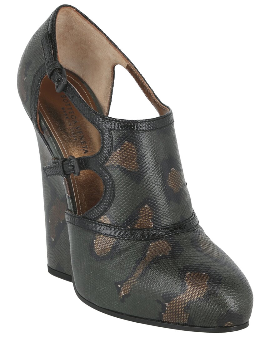 Bottega Veneta Chunky Heel Almond Toe Leather Pump In Green