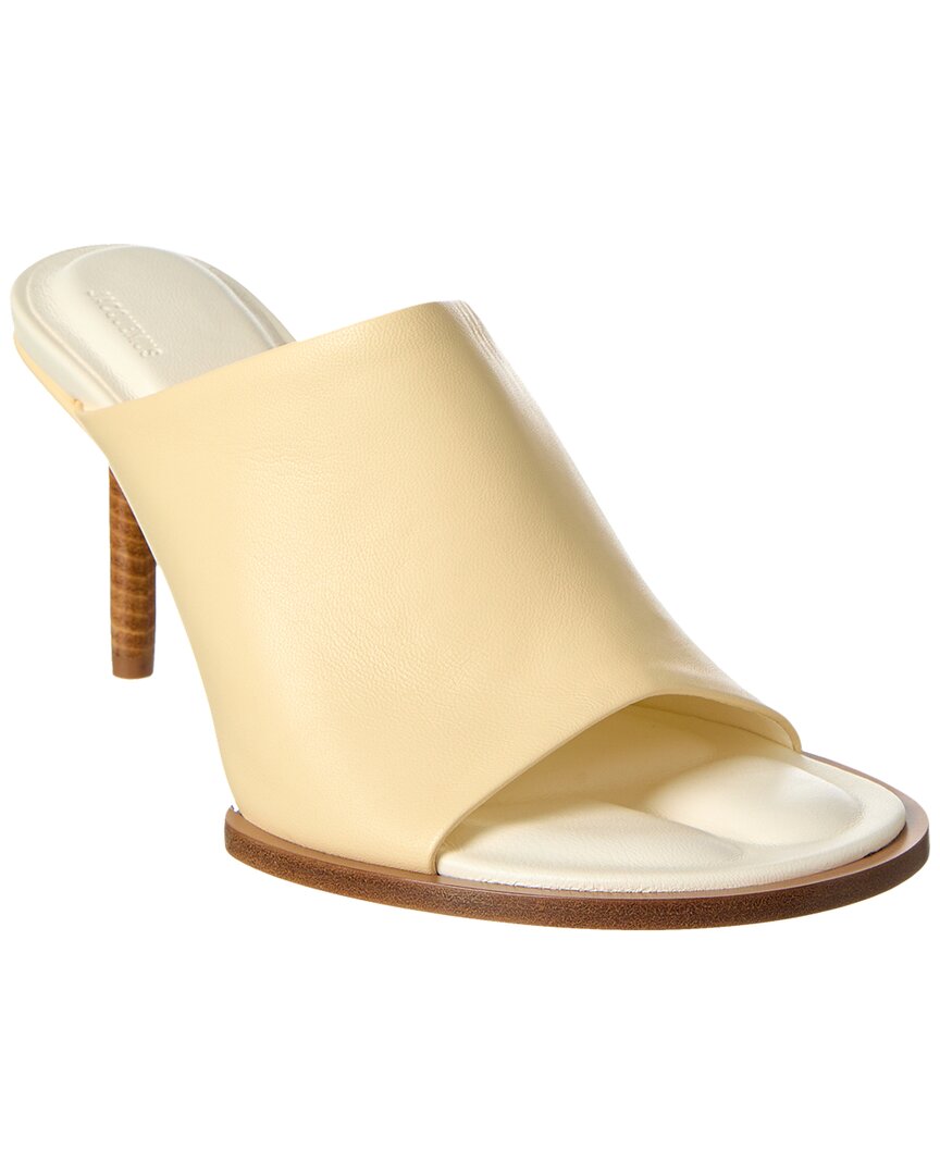 Shop Jacquemus Les Mules Rond Carre Leather Mule In White