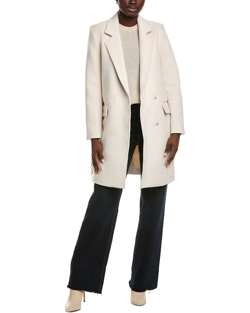 Noize Masa Coat In White
