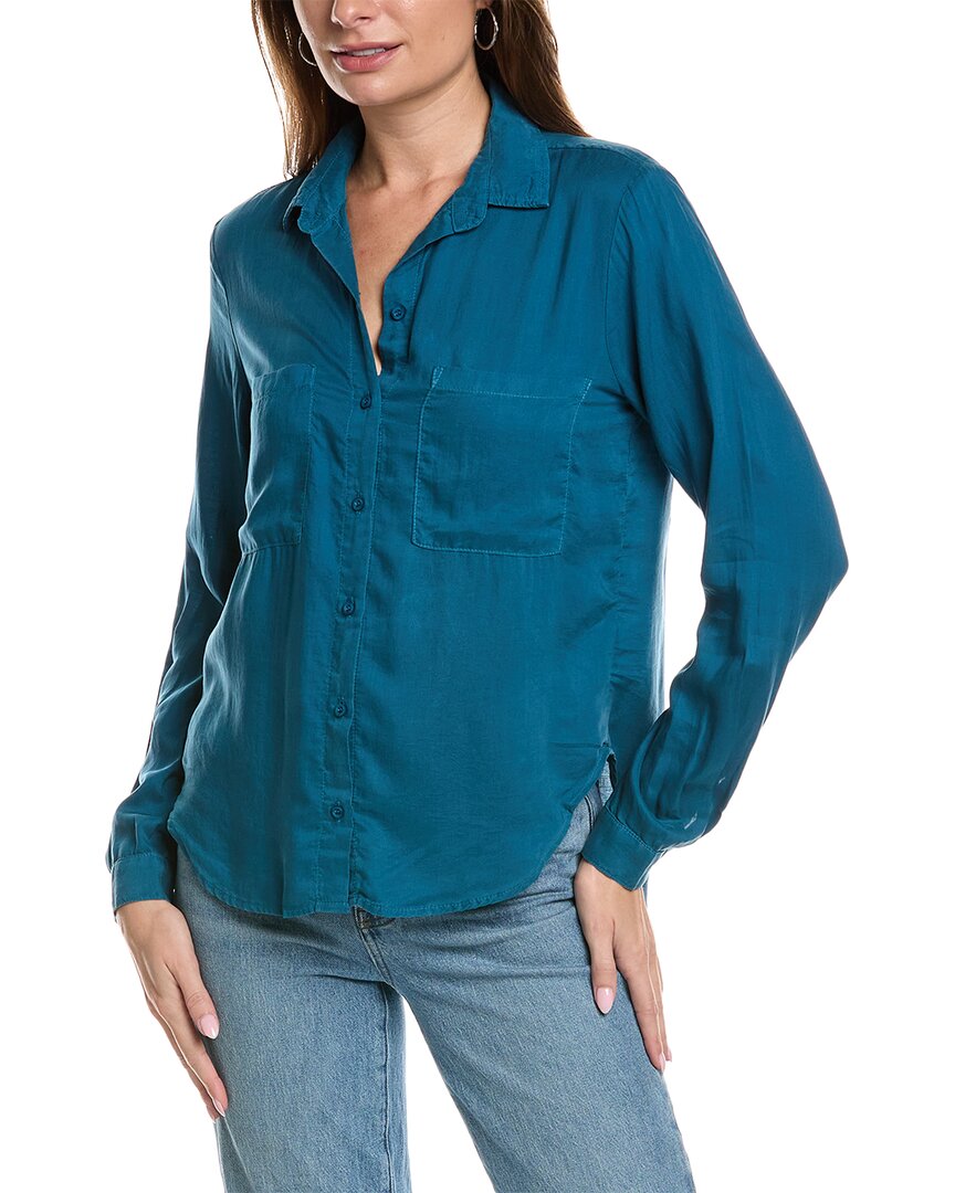 Shop Bella Dahl Two-pocket Shirt In Blue