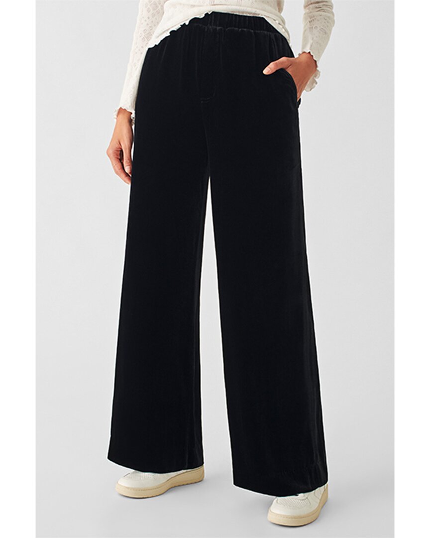 Shop Faherty Vintage Silk-blend Velvet Genevieve Pant In Black