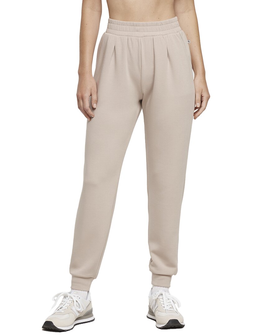 Marika Sage Tapered Pant In Neutral