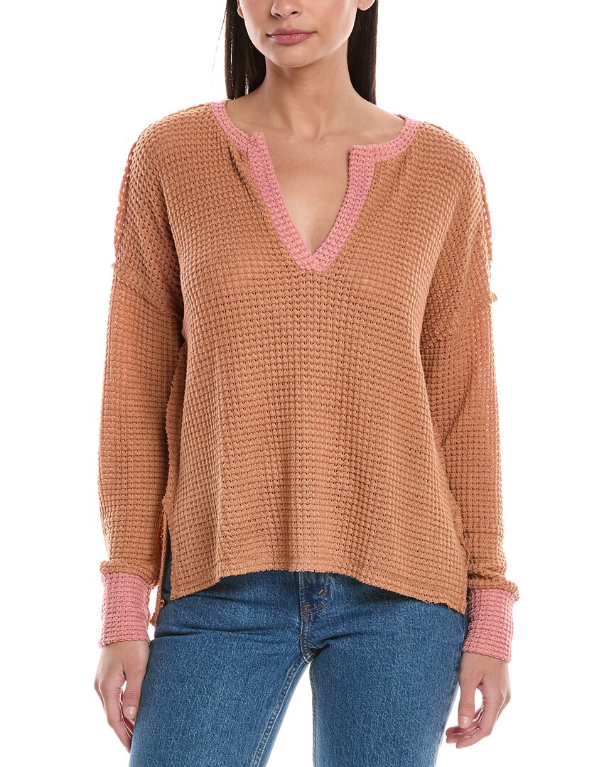 Hashttag Textured Knit Top In Brown