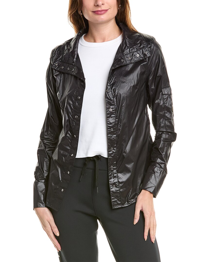 Skea Luna Windshirt In Black