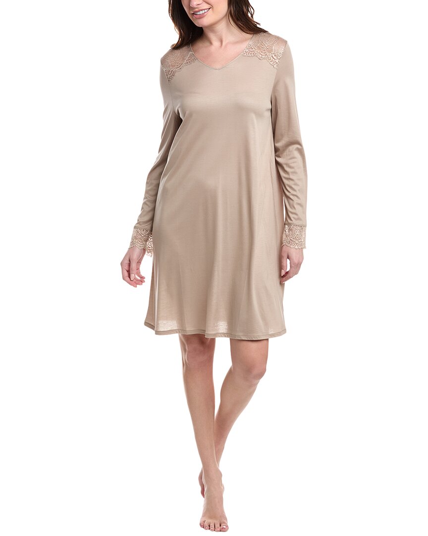 Hanro Josephine Lace-trim Nightgown In Beige