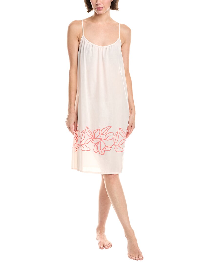 Hanro Liz Embroidered Chemise In Pink