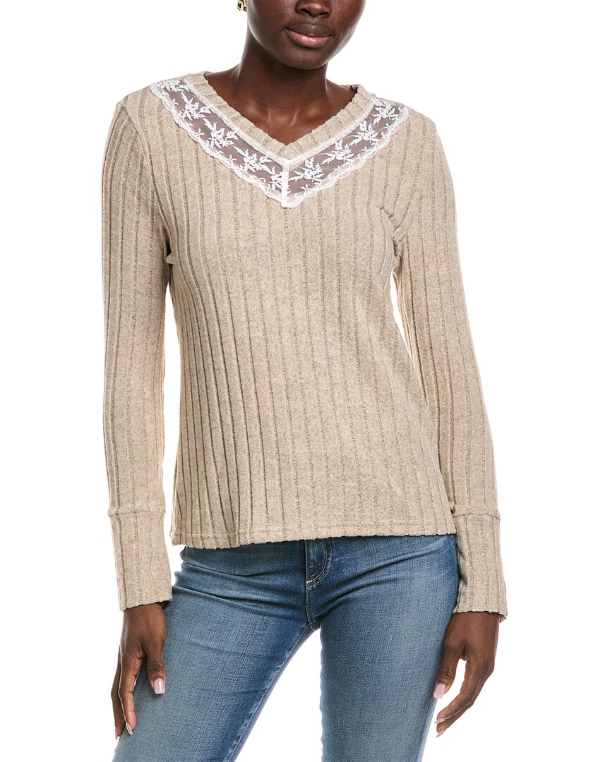 Brook + Lynn Book + Lynn Pullover In Brown