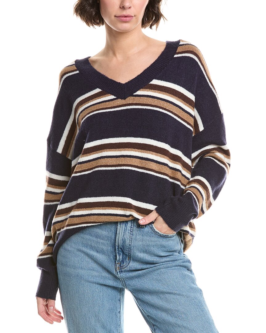 Brook + Lynn Pullover In Blue