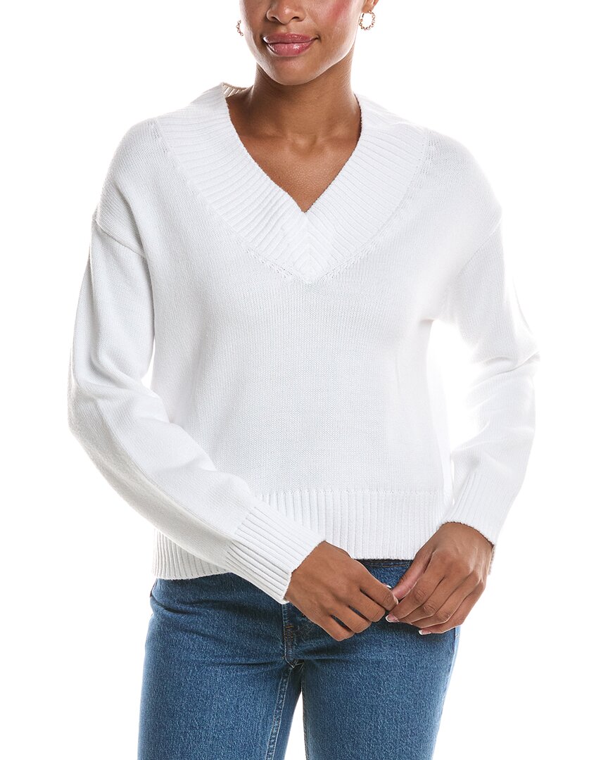 Rd Style Chandra Long Sleeve V Neck Pullover In White